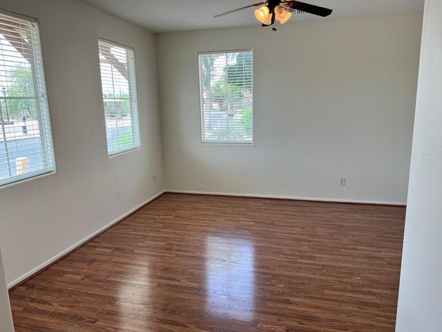 10254 E Isleta Avenue, Mesa, AZ 85209