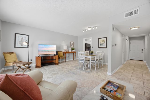 940 E Highway 98 23, Destin, FL 32541