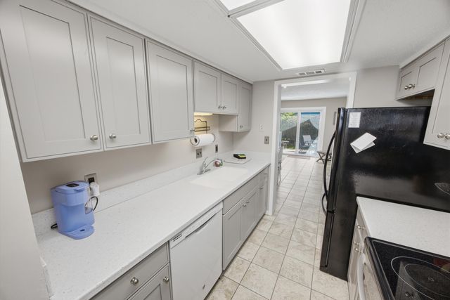 940 E Highway 98 23, Destin, FL 32541