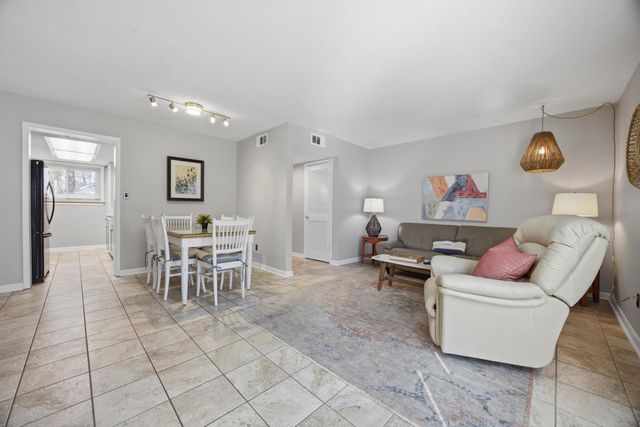 940 E Highway 98 23, Destin, FL 32541