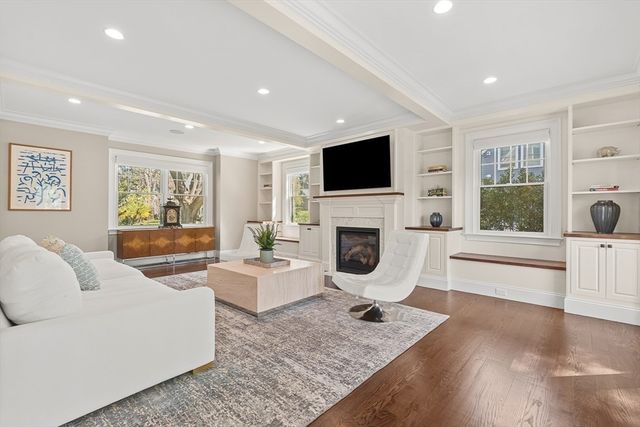 15 York Road, Winchester, MA 01890