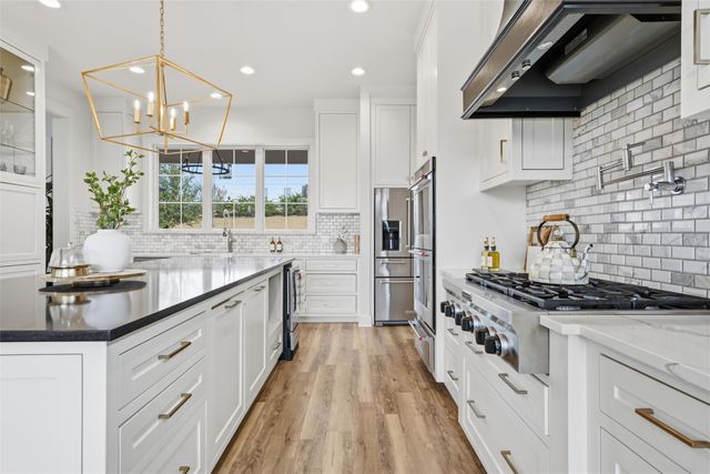 17001 Escondida Court, Woodway, TX 76712