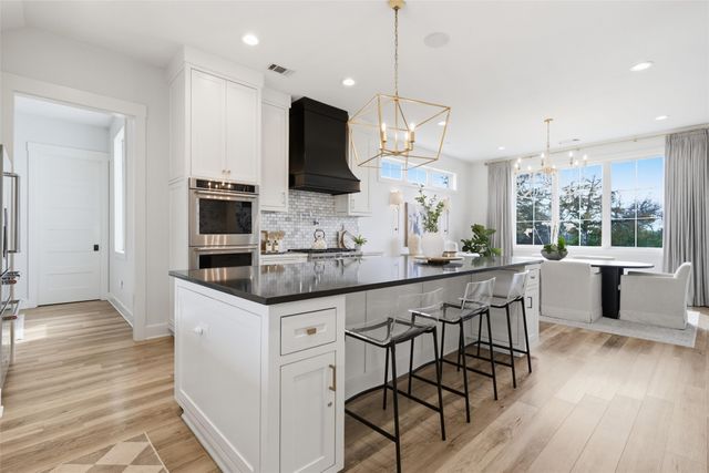 17001 Escondida Court, Woodway, TX 76712