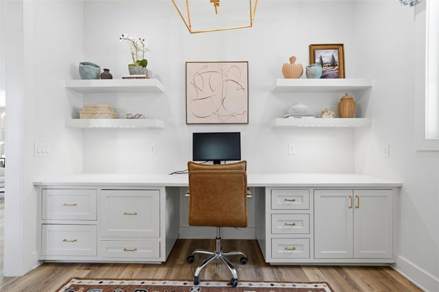 17001 Escondida Court, Woodway, TX 76712