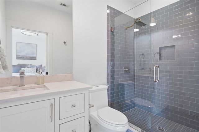 17001 Escondida Court, Woodway, TX 76712