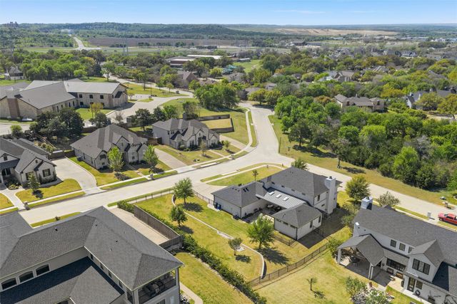 17001 Escondida Court, Woodway, TX 76712