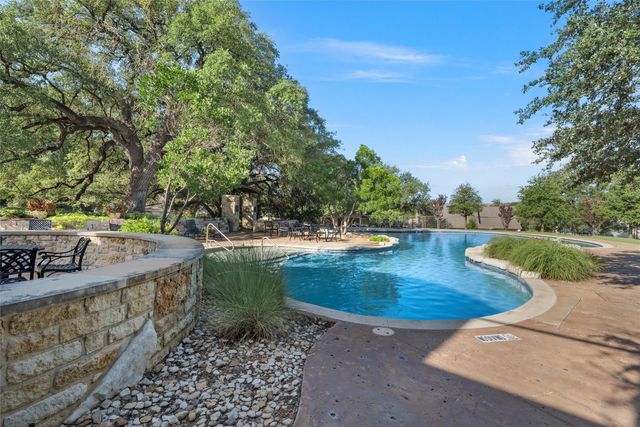 17001 Escondida Court, Woodway, TX 76712