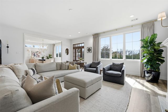 17001 Escondida Court, Woodway, TX 76712