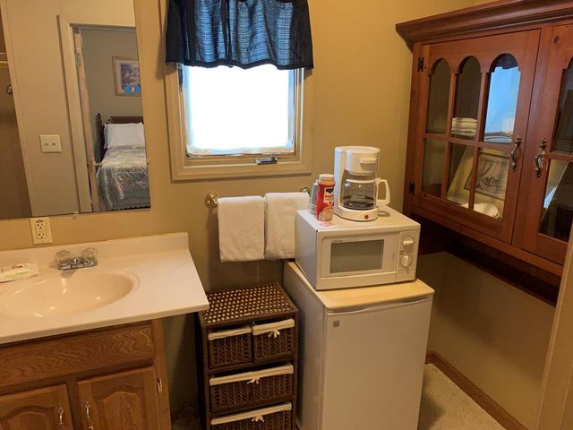 51 Laura Street, Robbinsville, NC 28771