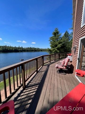 21330 Long Lake Road, Ishpeming, MI 49849