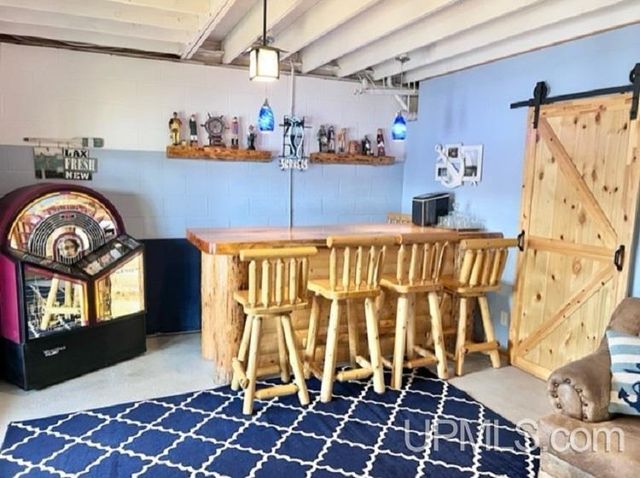 21330 Long Lake Road, Ishpeming, MI 49849