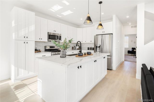 8530 W 52nd Avenue A3, Arvada, CO 80002