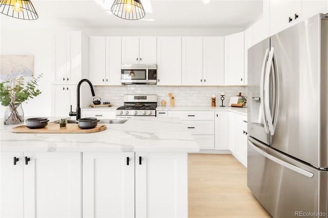 8530 W 52nd Avenue A3, Arvada, CO 80002