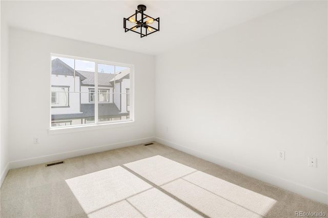 8530 W 52nd Avenue A3, Arvada, CO 80002