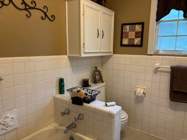 310 E 5th Street, Junction City, LA 71256