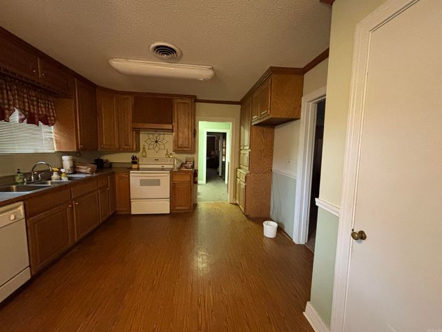310 E 5th Street, Junction City, LA 71256