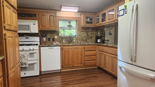 5277 E Hwy 270, Mount Ida, AR 71957