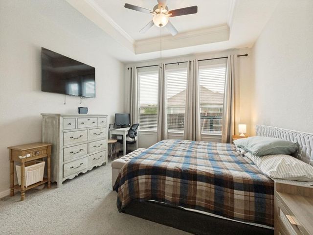 206 Beechnut DR, Buda, TX 78610