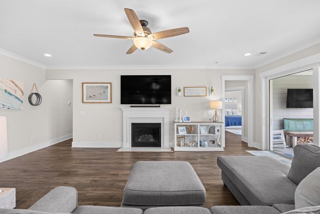 9192 NW Oldfield Rd., Calabash, NC 28467