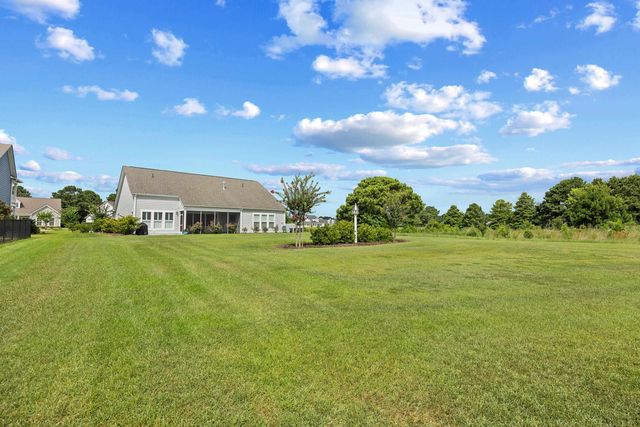 9192 NW Oldfield Rd., Calabash, NC 28467