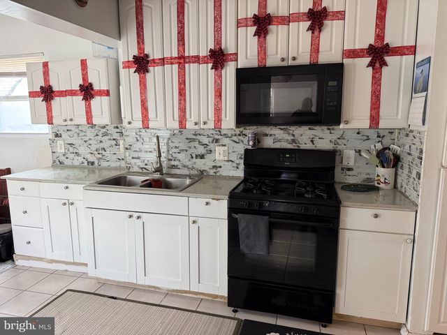 1905 BILLINGS AVE, Capitol Heights, MD 20743