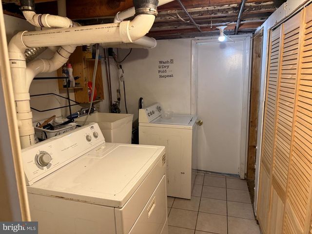 1905 BILLINGS AVE, Capitol Heights, MD 20743