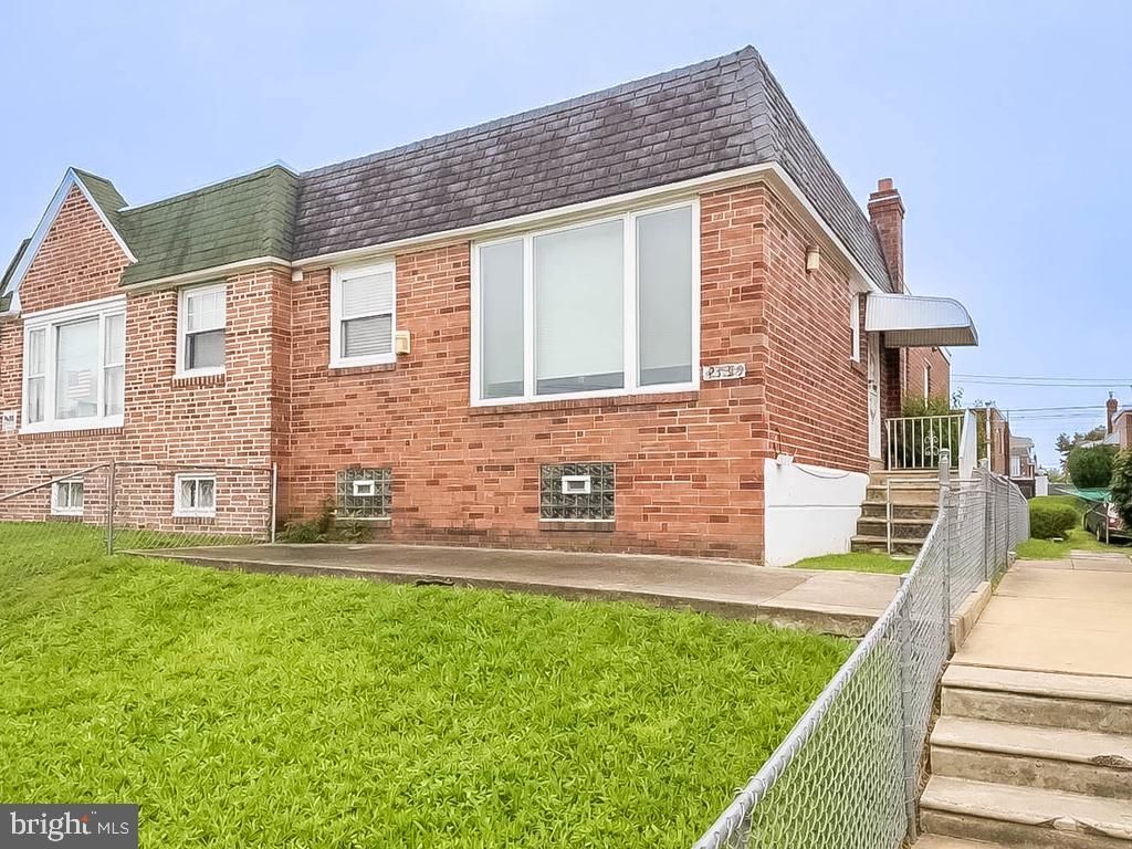 2130 AFTON ST, PHILADELPHIA, PA 19152 — exterior