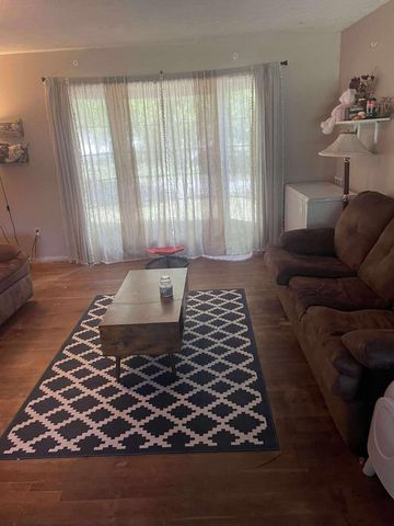 812 Concord Street, Valparaiso, IN 46385