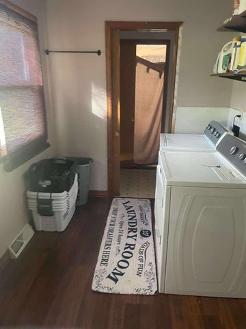 812 Concord Street, Valparaiso, IN 46385