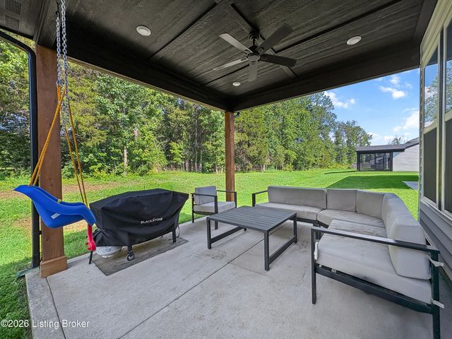 214 Stargaze Dr, Shepherdsville, KY 40165
