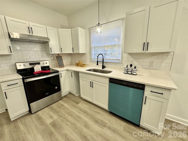 425 Acorn Oaks Drive, Salisbury, NC 28146