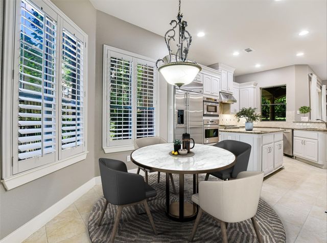 1036 Liberty Park DR 54, Austin, TX 78746