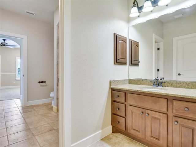 1036 Liberty Park DR 54, Austin, TX 78746