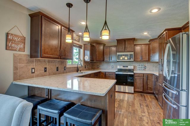 21314 Castlerock Lane, Gretna, NE 68028