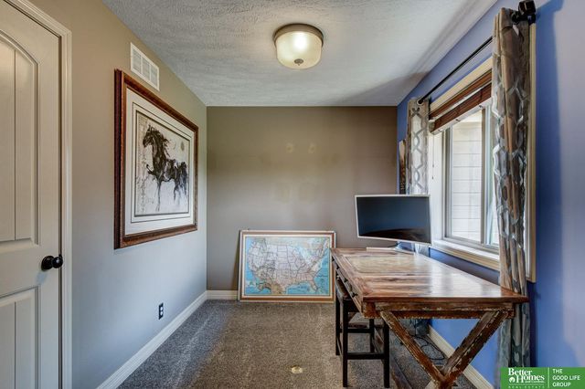 21314 Castlerock Lane, Gretna, NE 68028