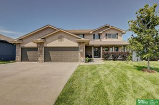 21314 Castlerock Lane, Gretna, NE 68028