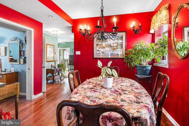 1853 ECKARD, Abington, PA 19001