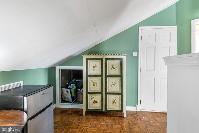 1853 ECKARD, Abington, PA 19001