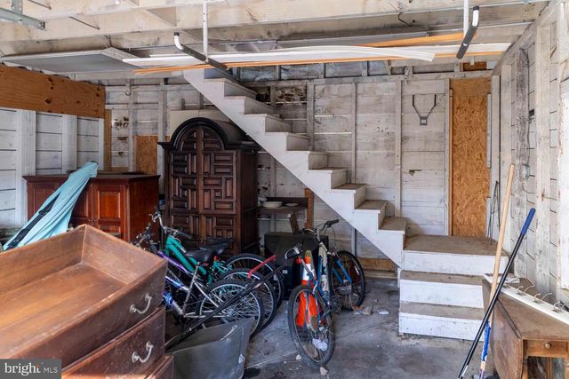 1853 ECKARD, Abington, PA 19001