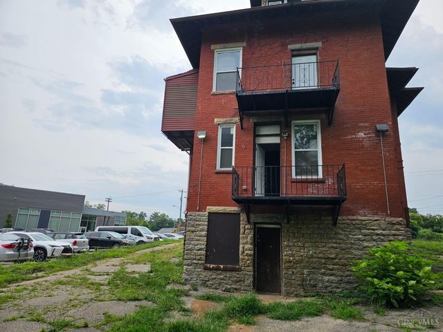 3636 Reading Road, Cincinnati, OH 45229