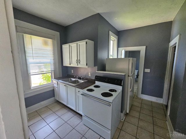 3636 Reading Road, Cincinnati, OH 45229