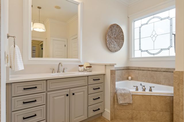 2976 Americus Dr, Thompsons Station, TN 37179