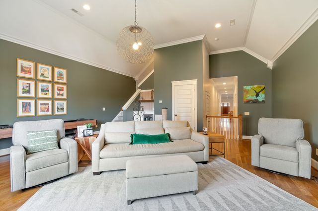 2976 Americus Dr, Thompsons Station, TN 37179