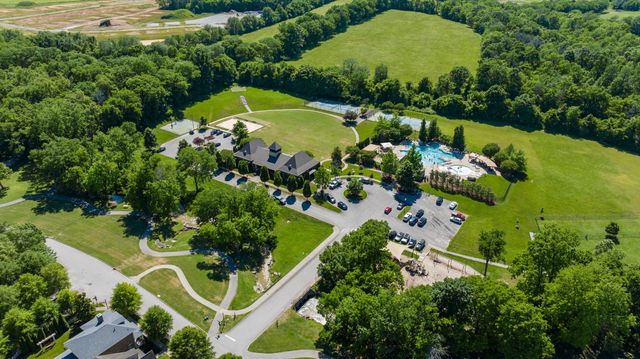 2976 Americus Dr, Thompsons Station, TN 37179