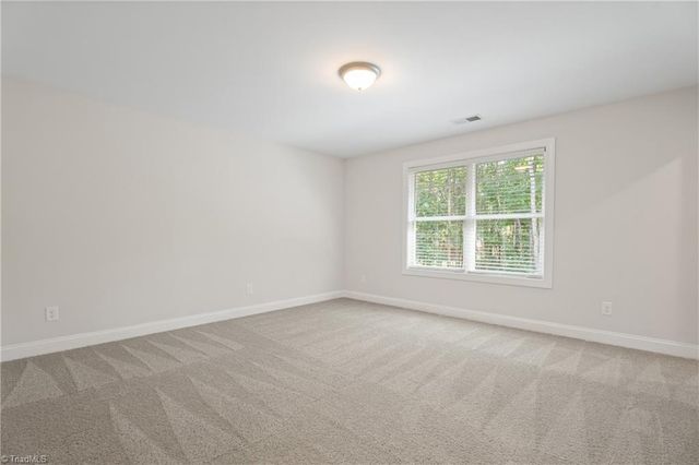 1548 S Peace Haven Road, Clemmons, NC 27012