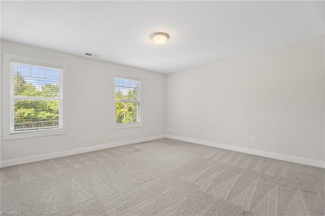 1548 S Peace Haven Road, Clemmons, NC 27012