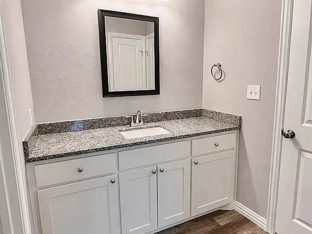 2109 Bluebonnet Avenue, Denison, TX 75020