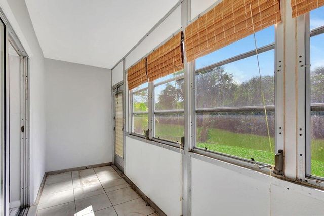 27 Camden B, West Palm Beach, FL 33417