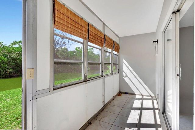 27 Camden B, West Palm Beach, FL 33417