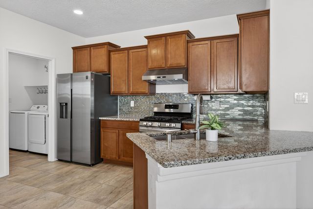 6972 Dusty Drive NE, Rio Rancho, NM 87144